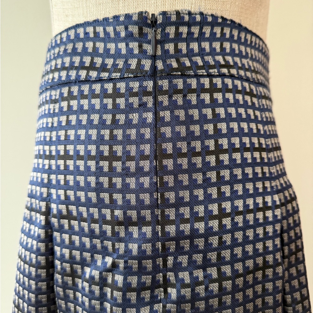 Burberry London Vintage Navy & Grey Geometric Plaid Pleated A-Line Mini Skirt - Picture 6 of 14